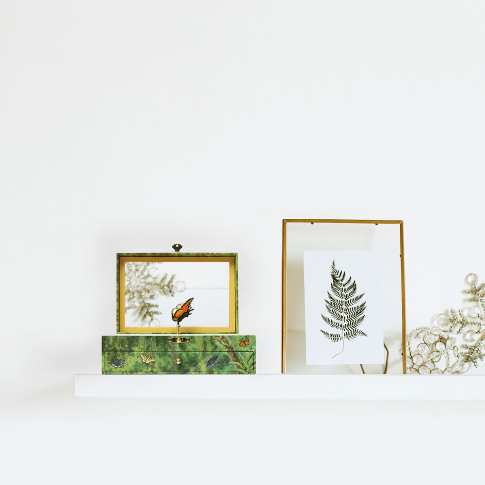 Butterfly Musical Jewelry Box for Girls - AU CLAIR DE LA LUNE